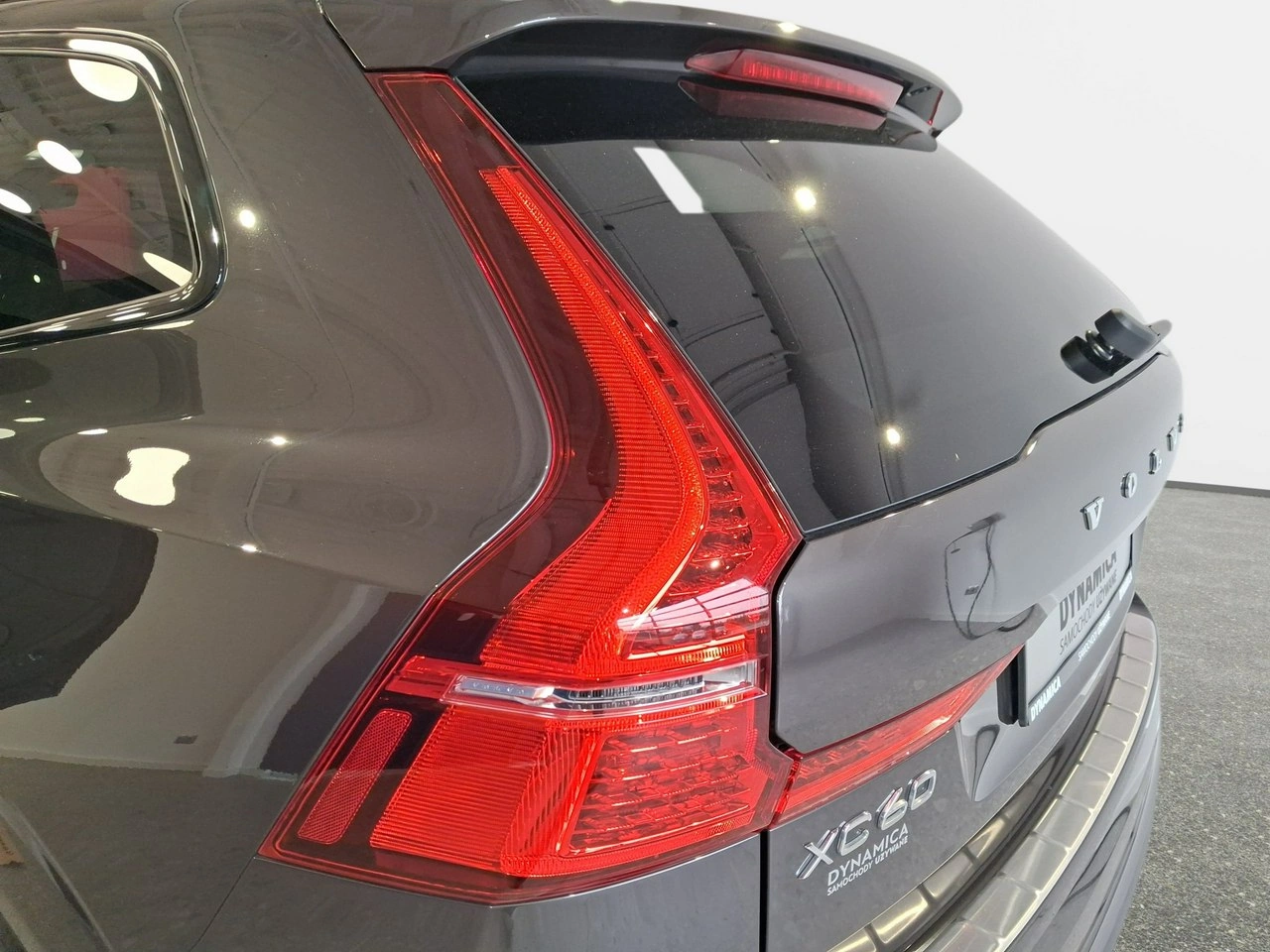 Volvo XC 60 - Zdjęcie 10