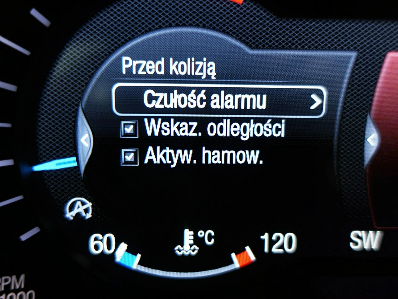 Ford Mondeo - Zdjęcie 36