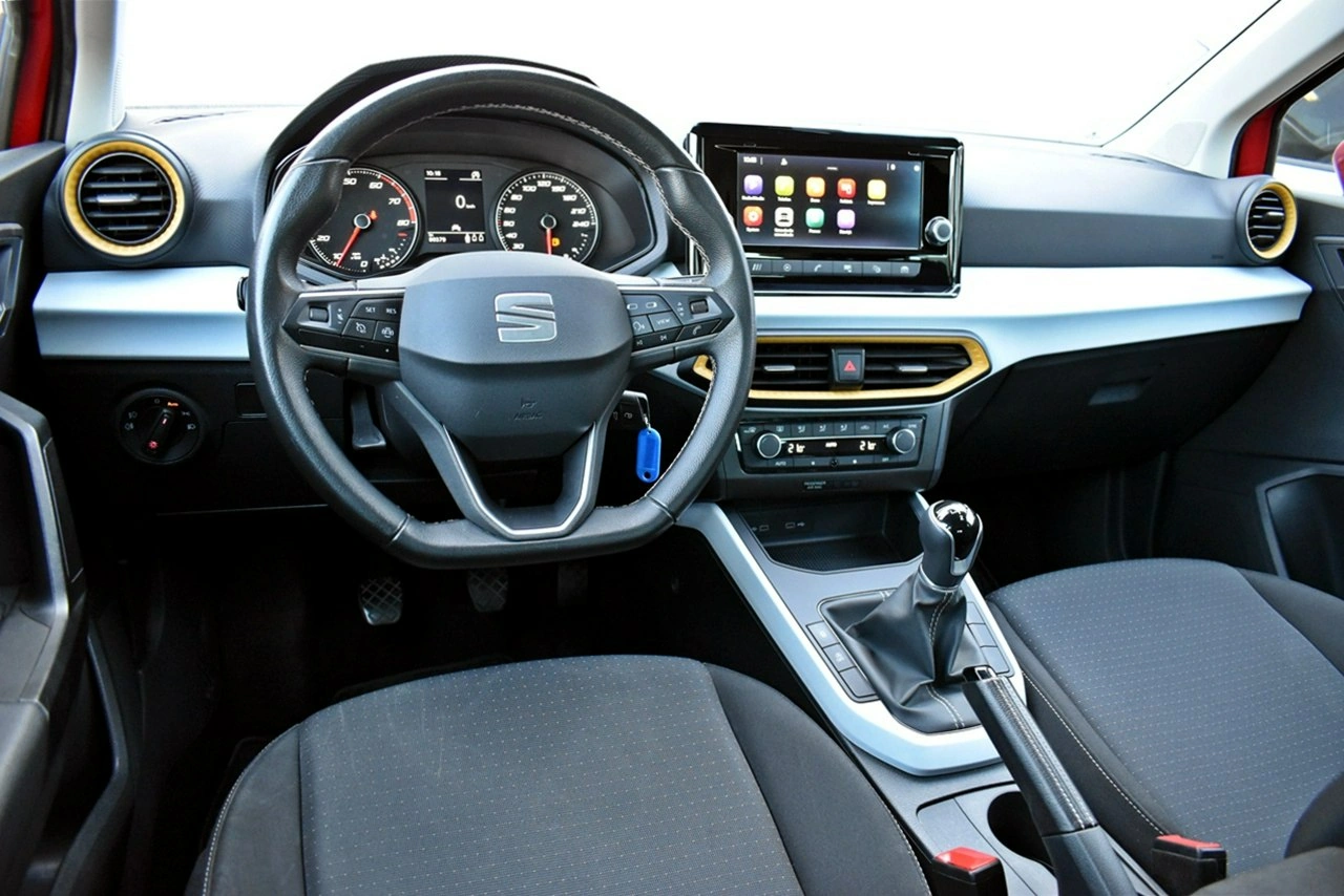 Seat Arona - Zdjęcie 12