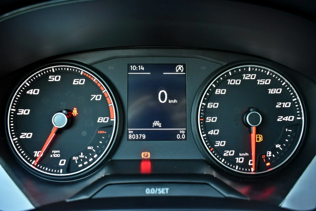 Seat Arona - Zdjęcie 15