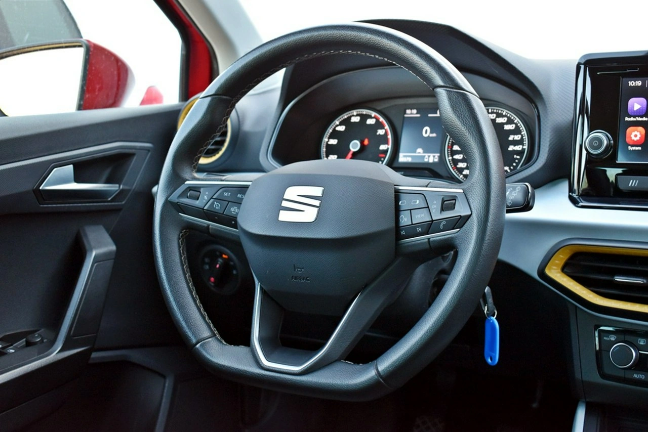 Seat Arona - Zdjęcie 17