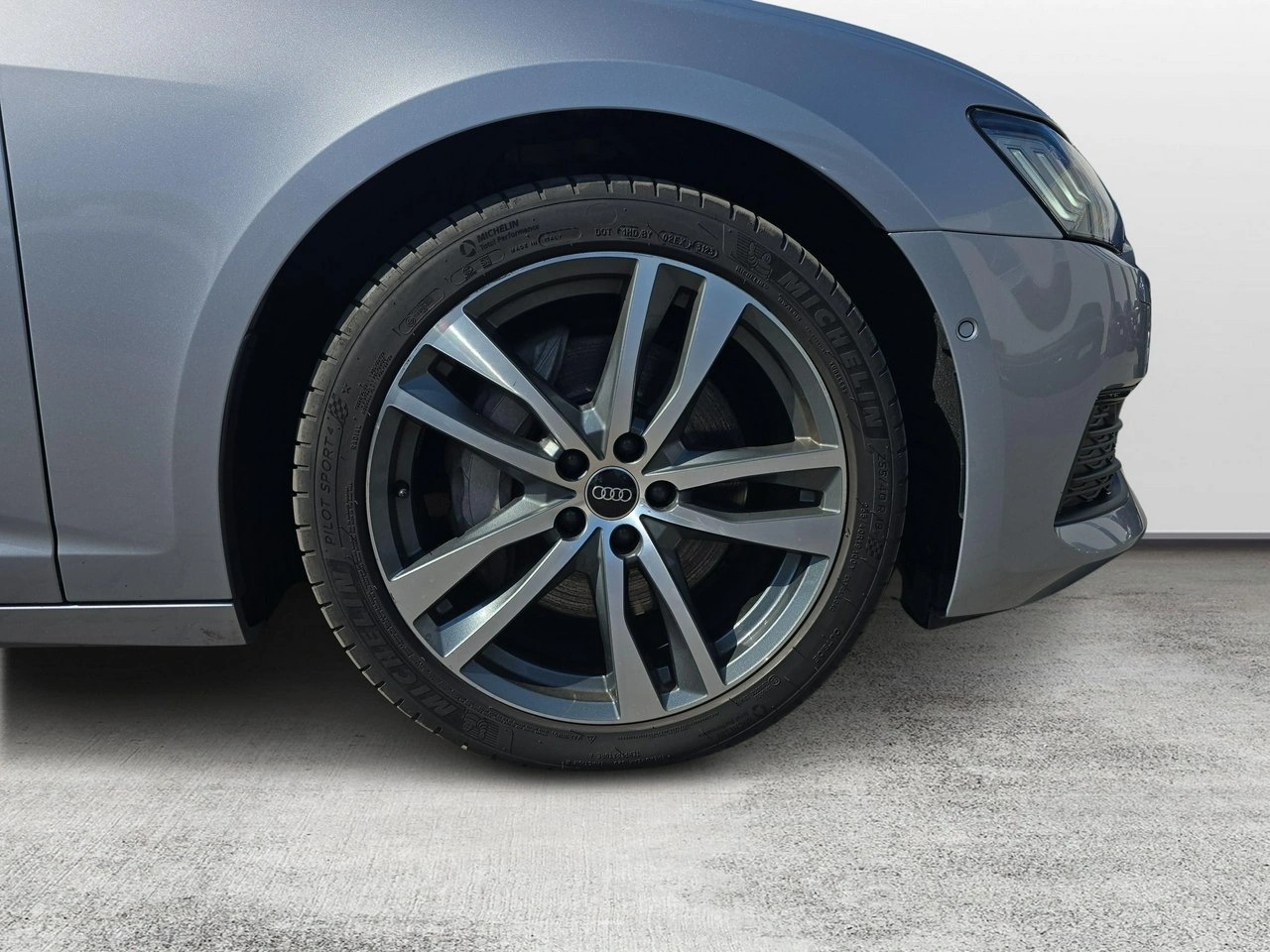 Audi A6 - Zdjęcie 15