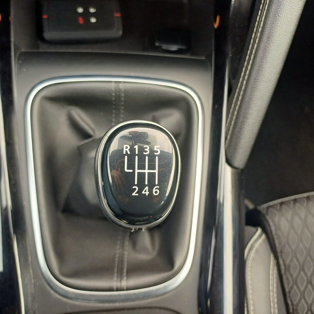 Renault Kadjar - Zdjęcie 23