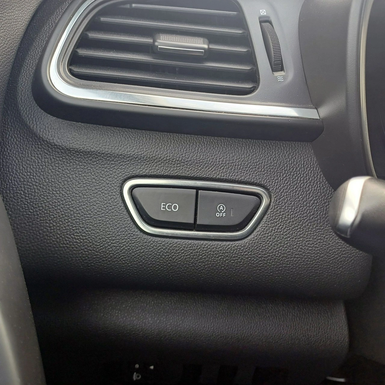 Renault Kadjar - Zdjęcie 25