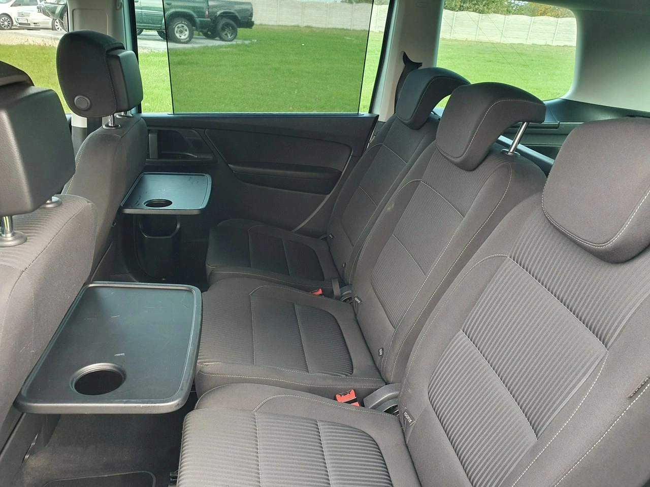 Seat Alhambra - Zdjęcie 20