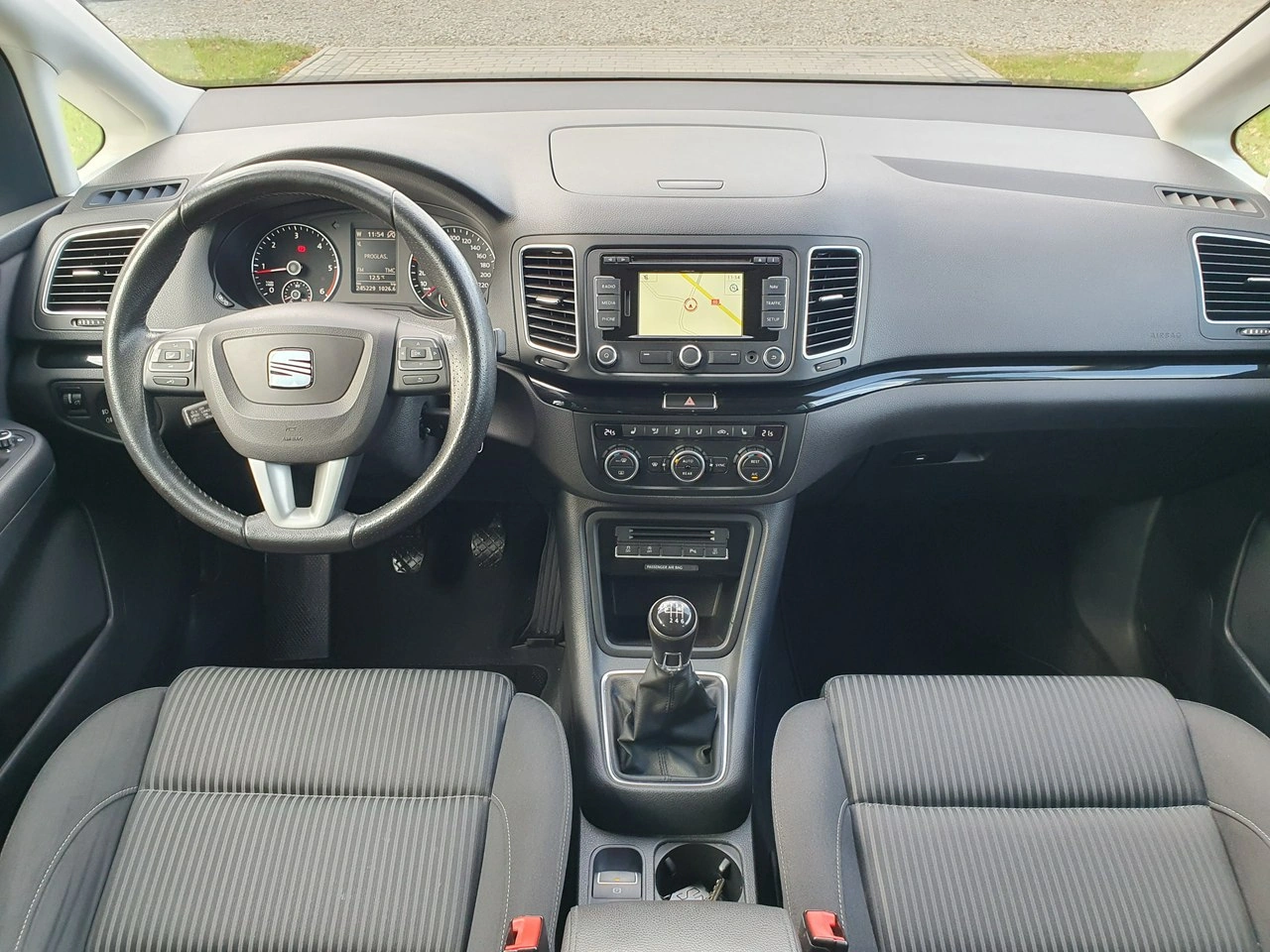 Seat Alhambra - Zdjęcie 28