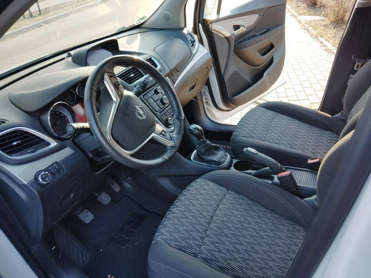 Opel Mokka - Zdjęcie 21