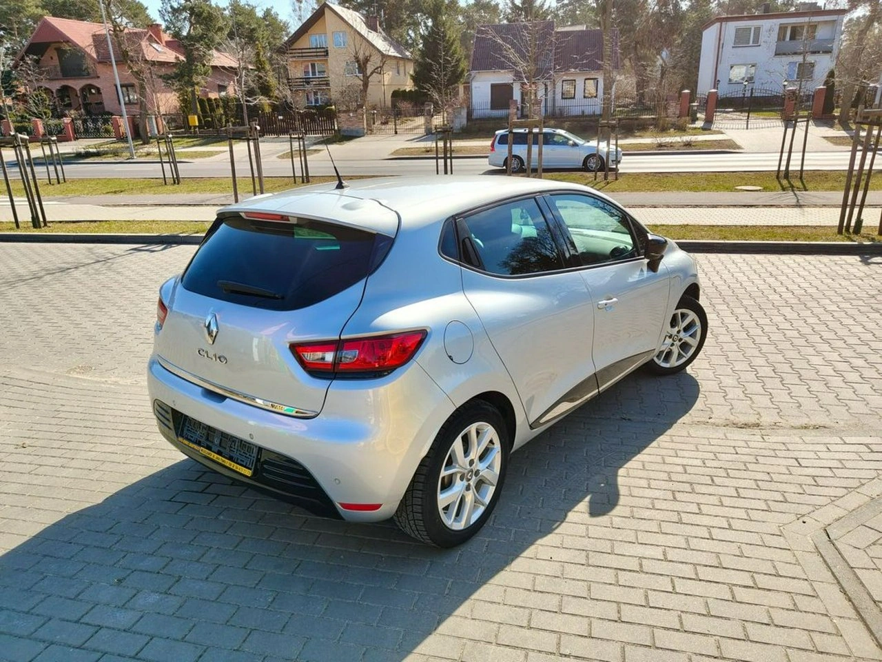 Renault Clio - Zdjęcie 17