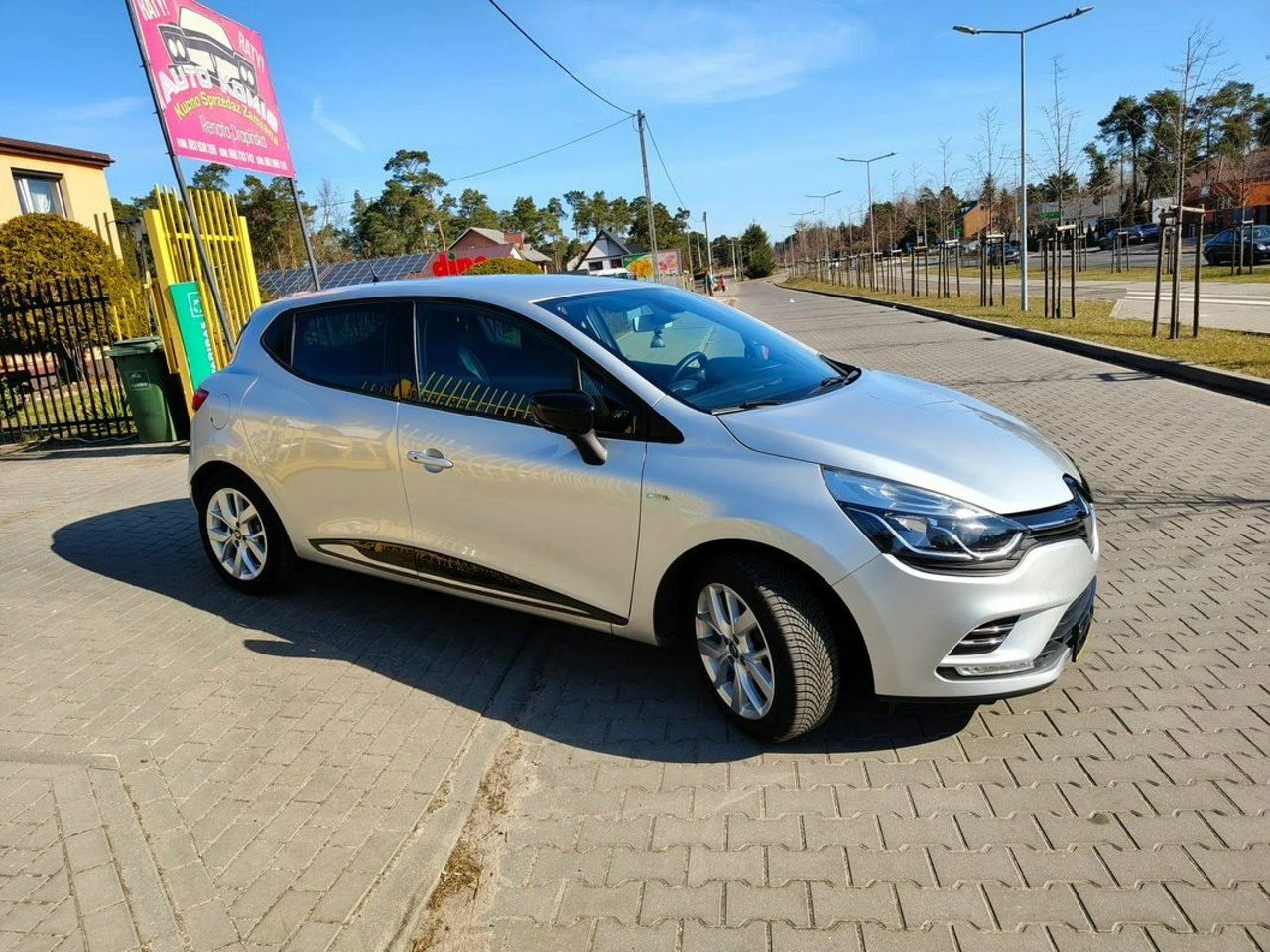 Renault Clio - Zdjęcie 8