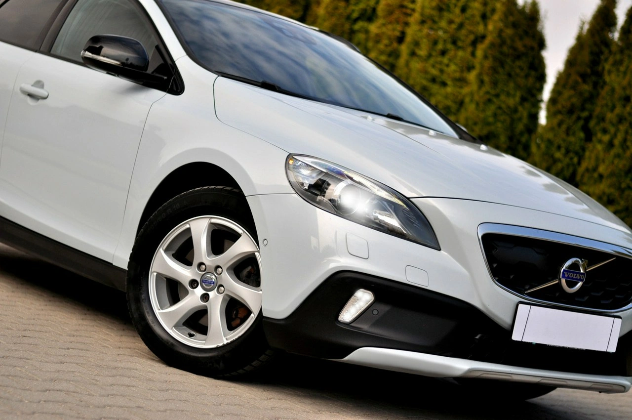Volvo V40 Cross Country - Zdjęcie 42