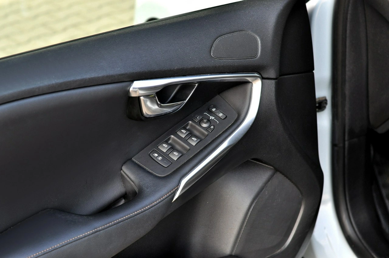 Volvo V40 Cross Country - Zdjęcie 49