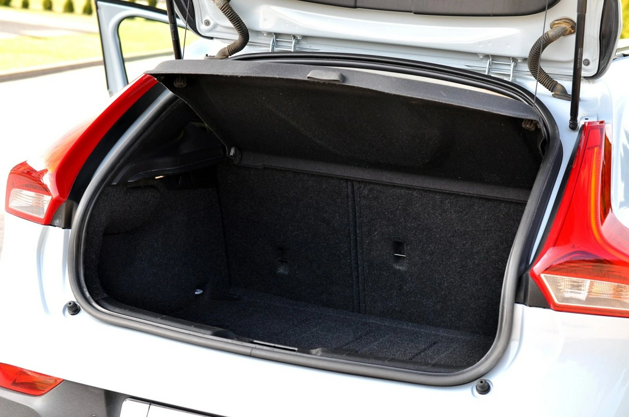 Volvo V40 Cross Country - Zdjęcie 50