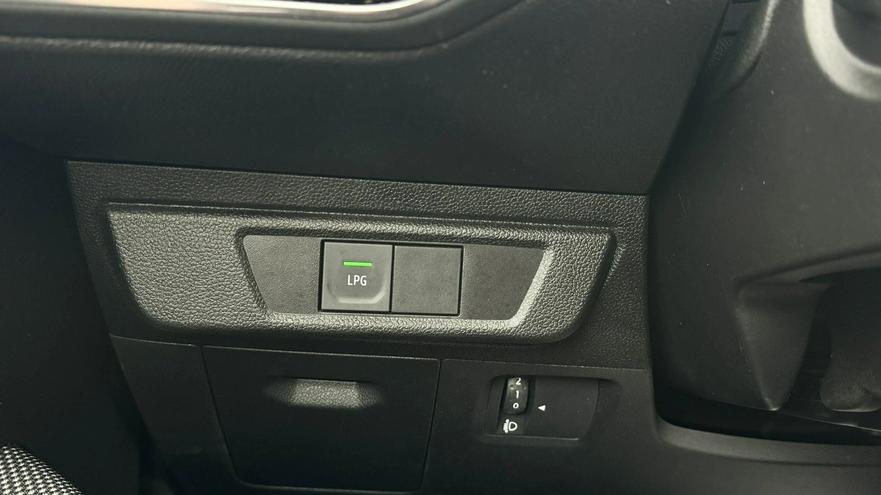 Dacia Sandero Stepway - Zdjęcie 19