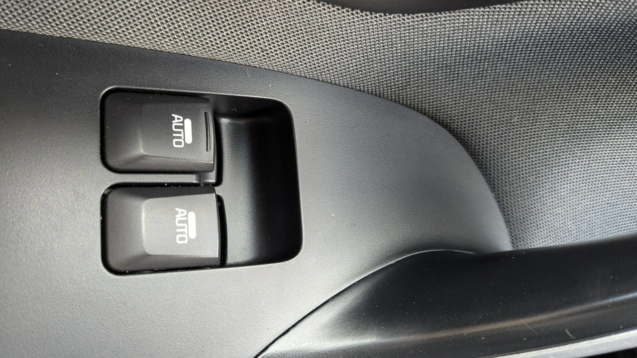 Kia Ceed - Zdjęcie 29