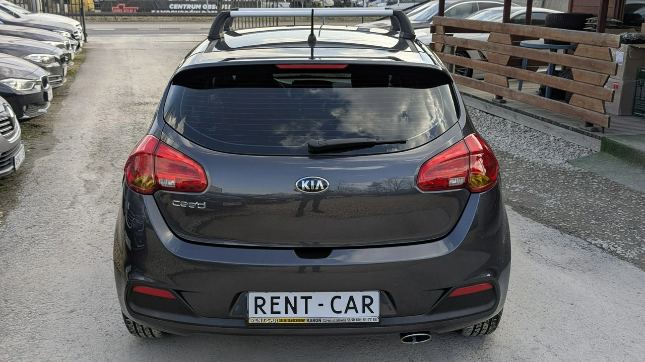 Kia Ceed - Zdjęcie 30
