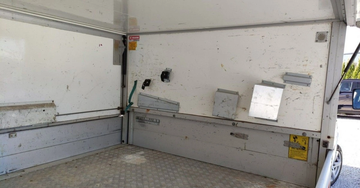 Volkswagen Transporter - Zdjęcie 17