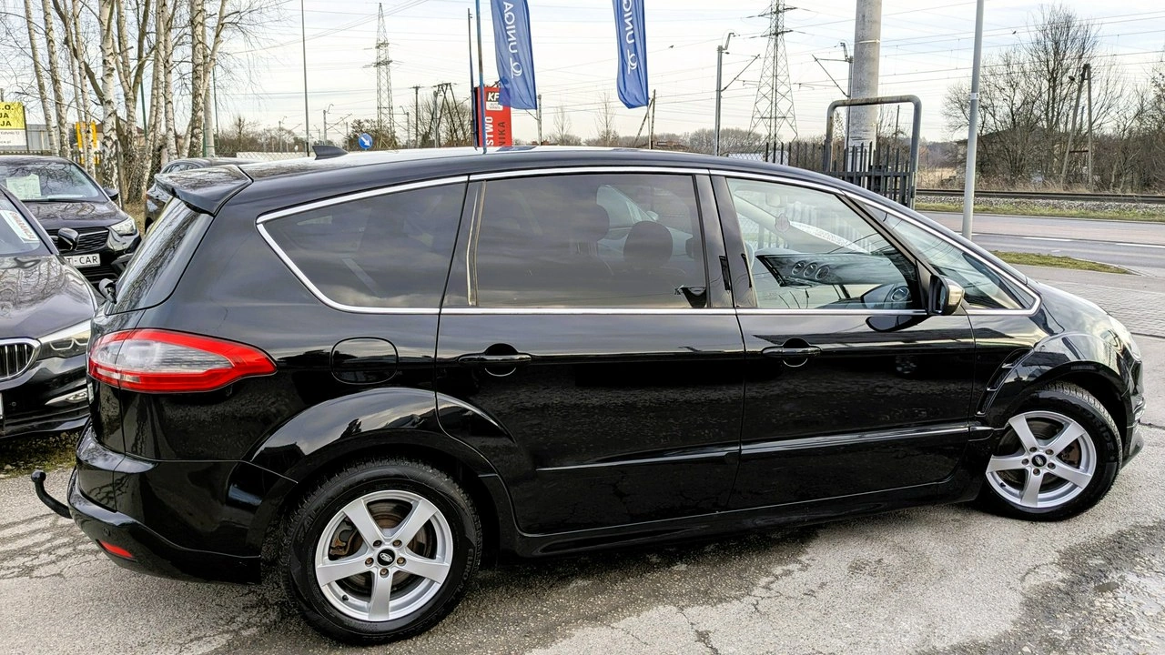 Ford S-Max - Zdjęcie 11