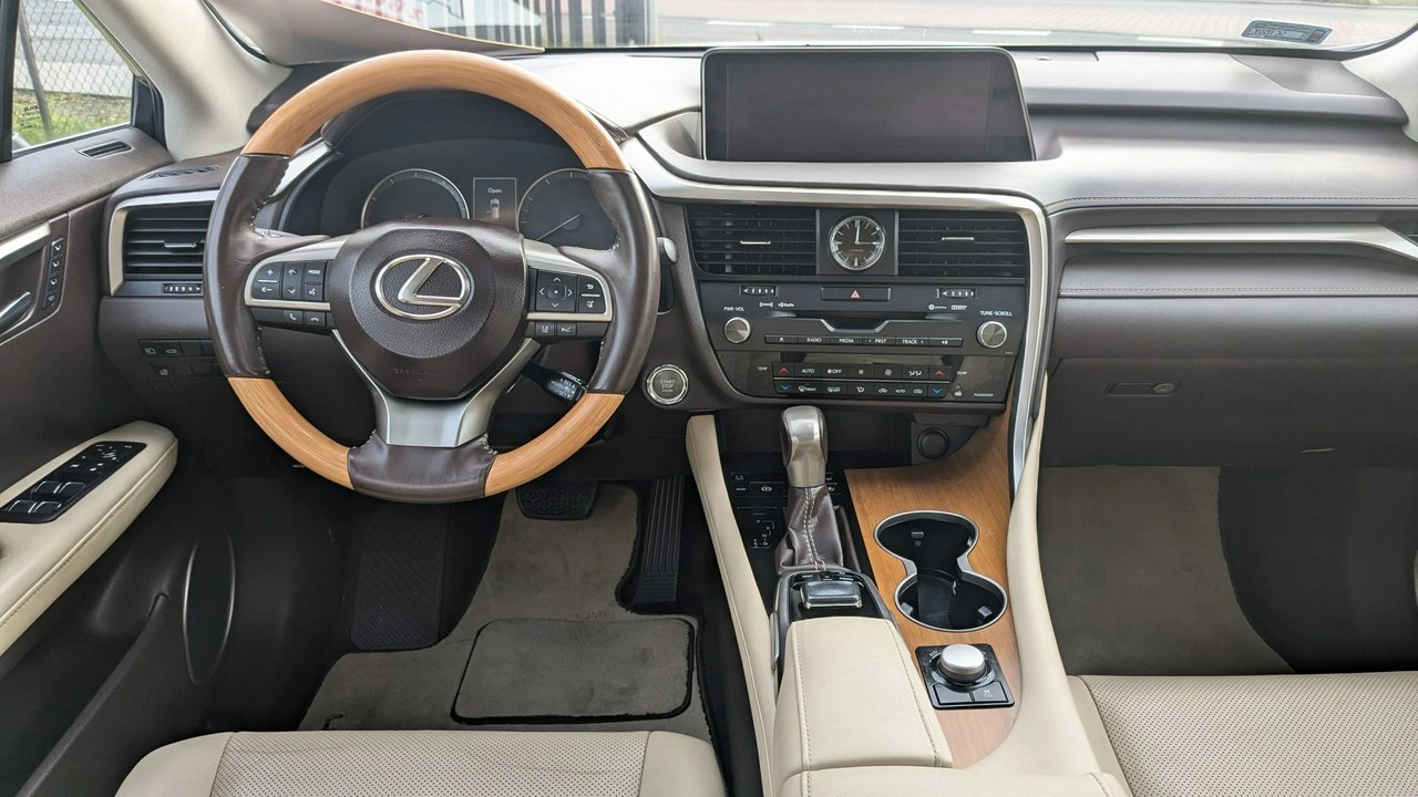 Lexus RX - Zdjęcie 23