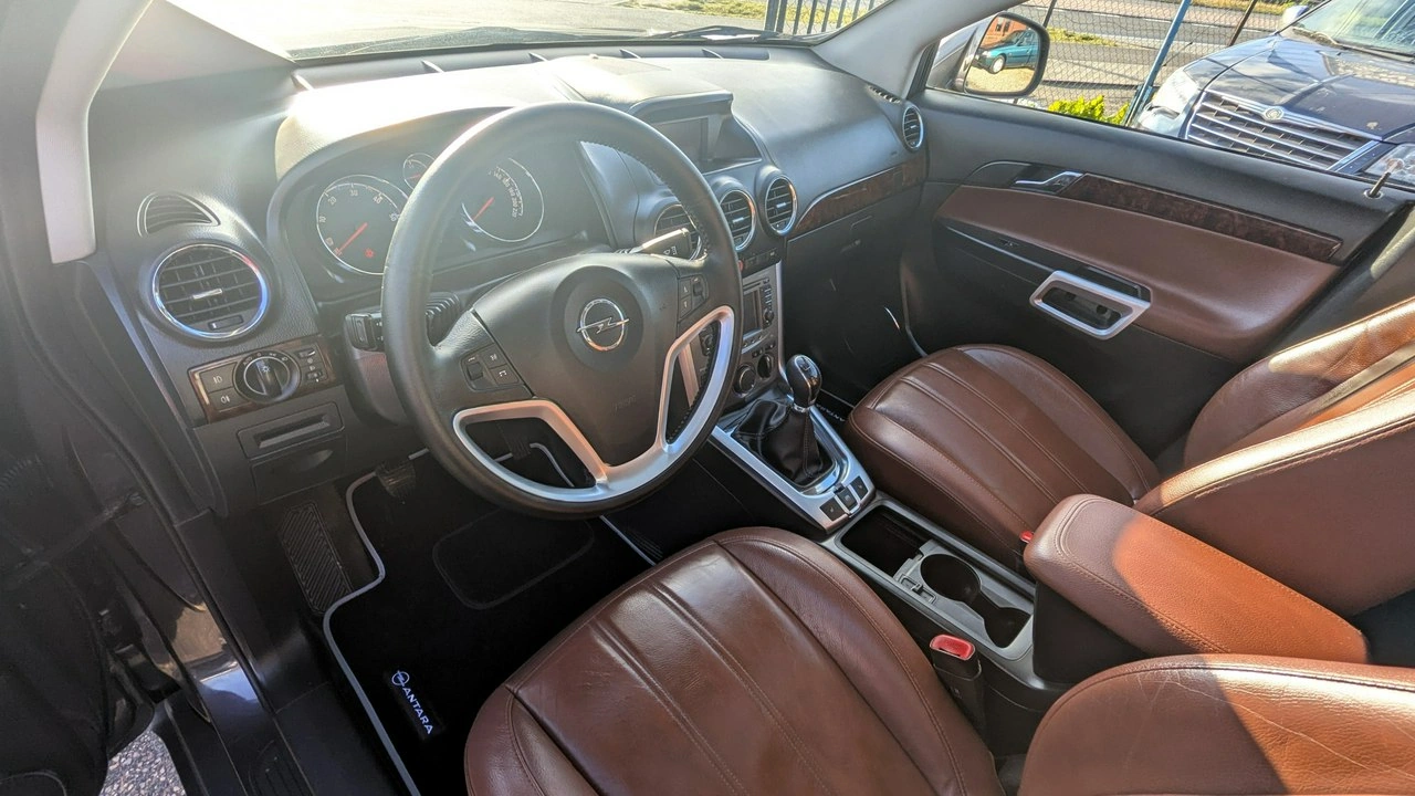 Opel Antara - Zdjęcie 11