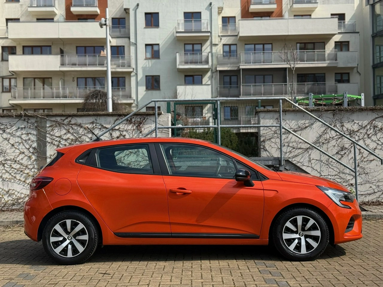 Renault Clio - Zdjęcie 10