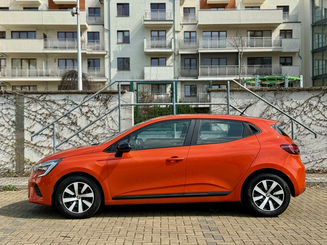 Renault Clio - Zdjęcie 12