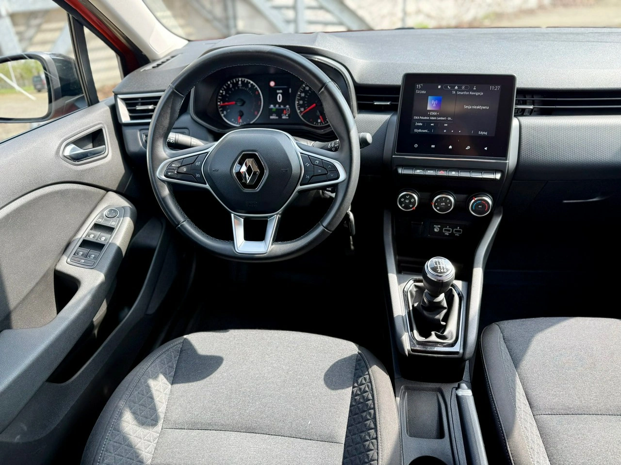 Renault Clio - Zdjęcie 13