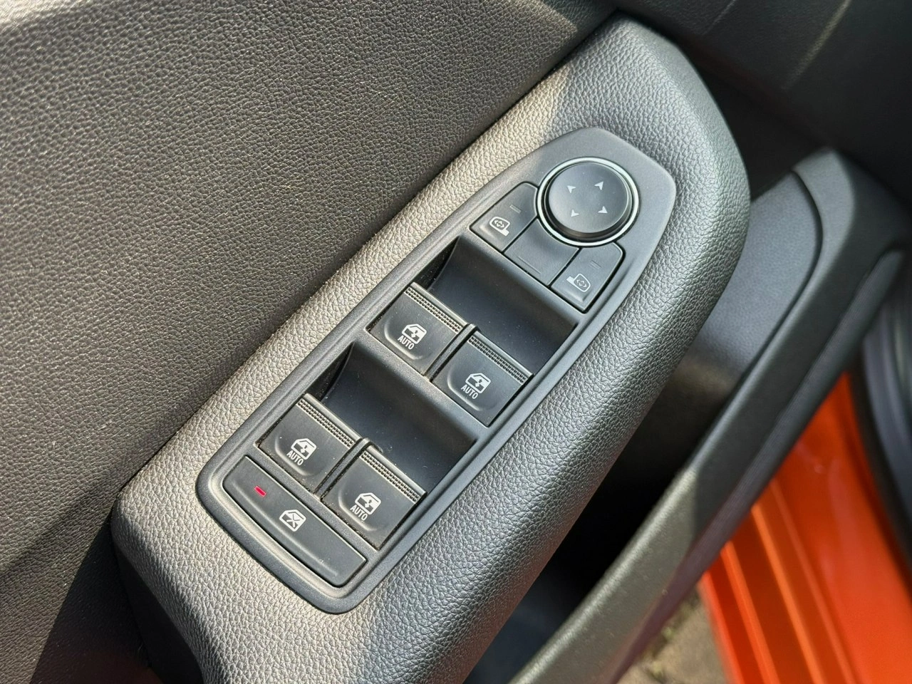 Renault Clio - Zdjęcie 18