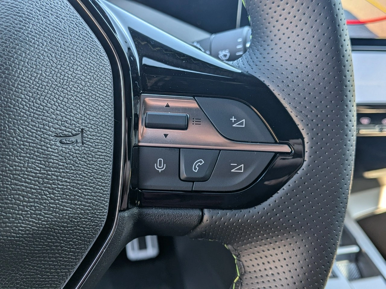 Peugeot 408 - Zdjęcie 16