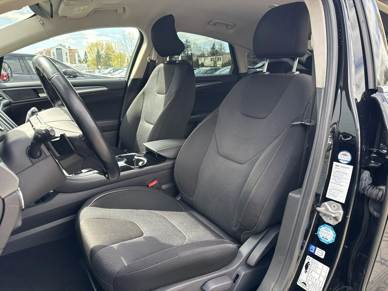 Ford Mondeo - Zdjęcie 16