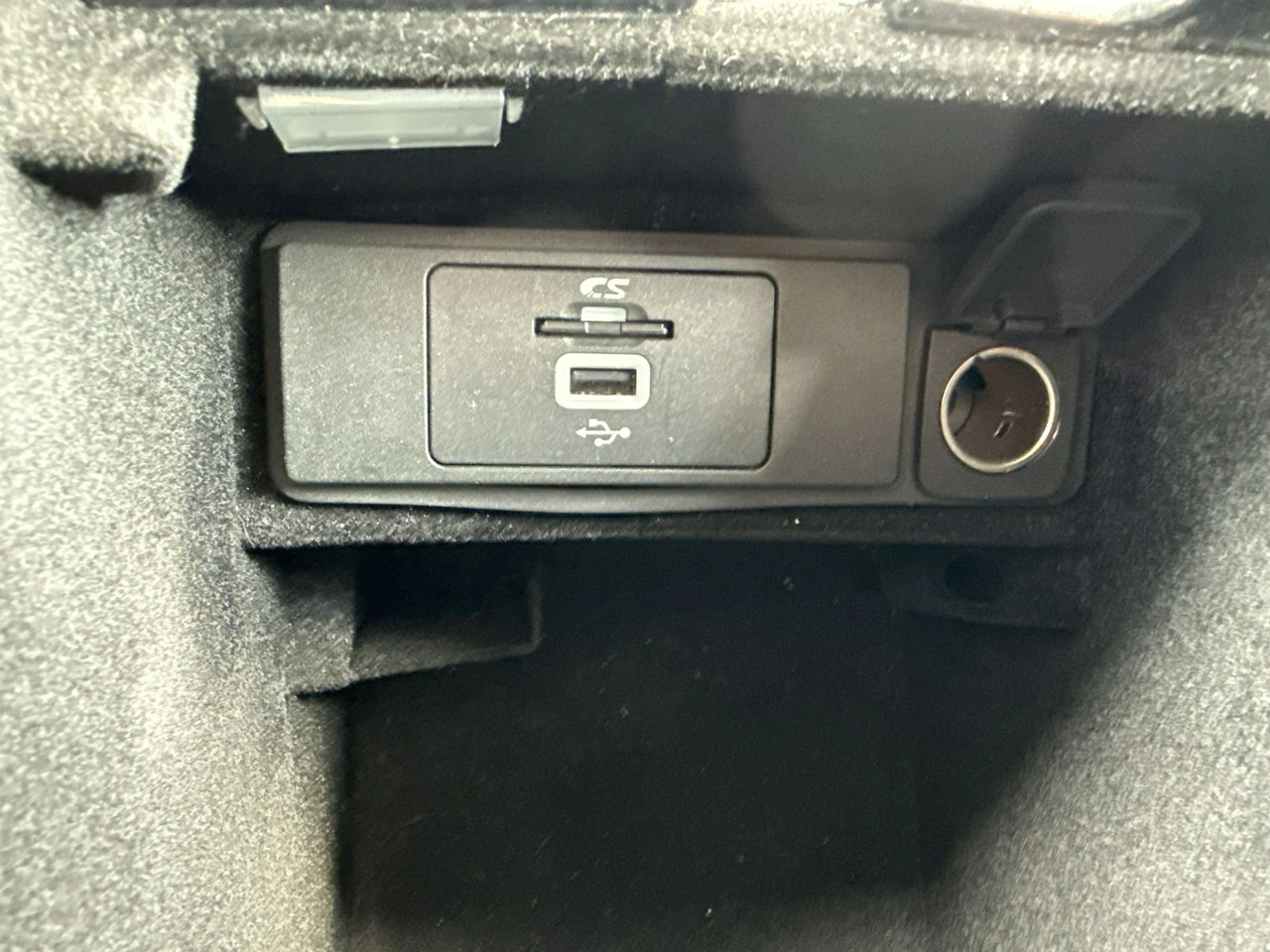 Ford Mondeo - Zdjęcie 26