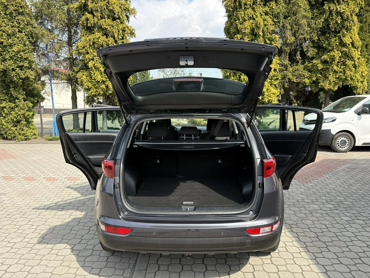 Kia Sportage - Zdjęcie 28