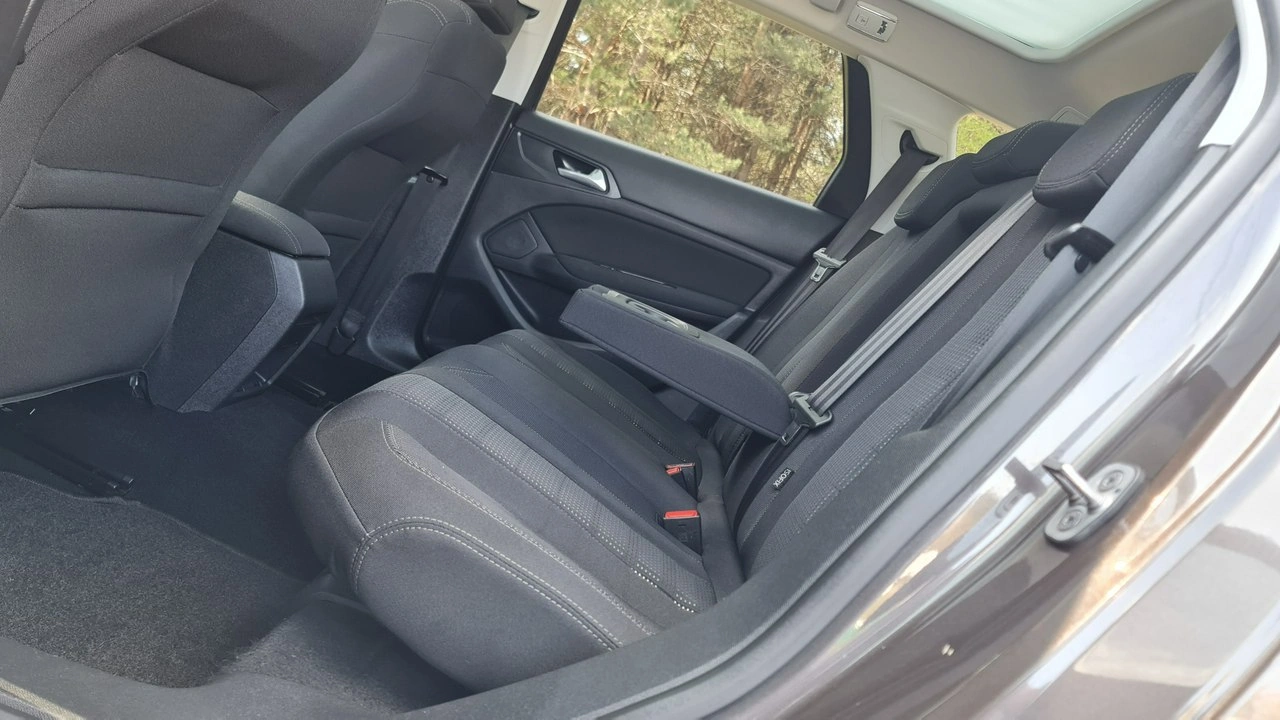 Peugeot 308 SW - Zdjęcie 7