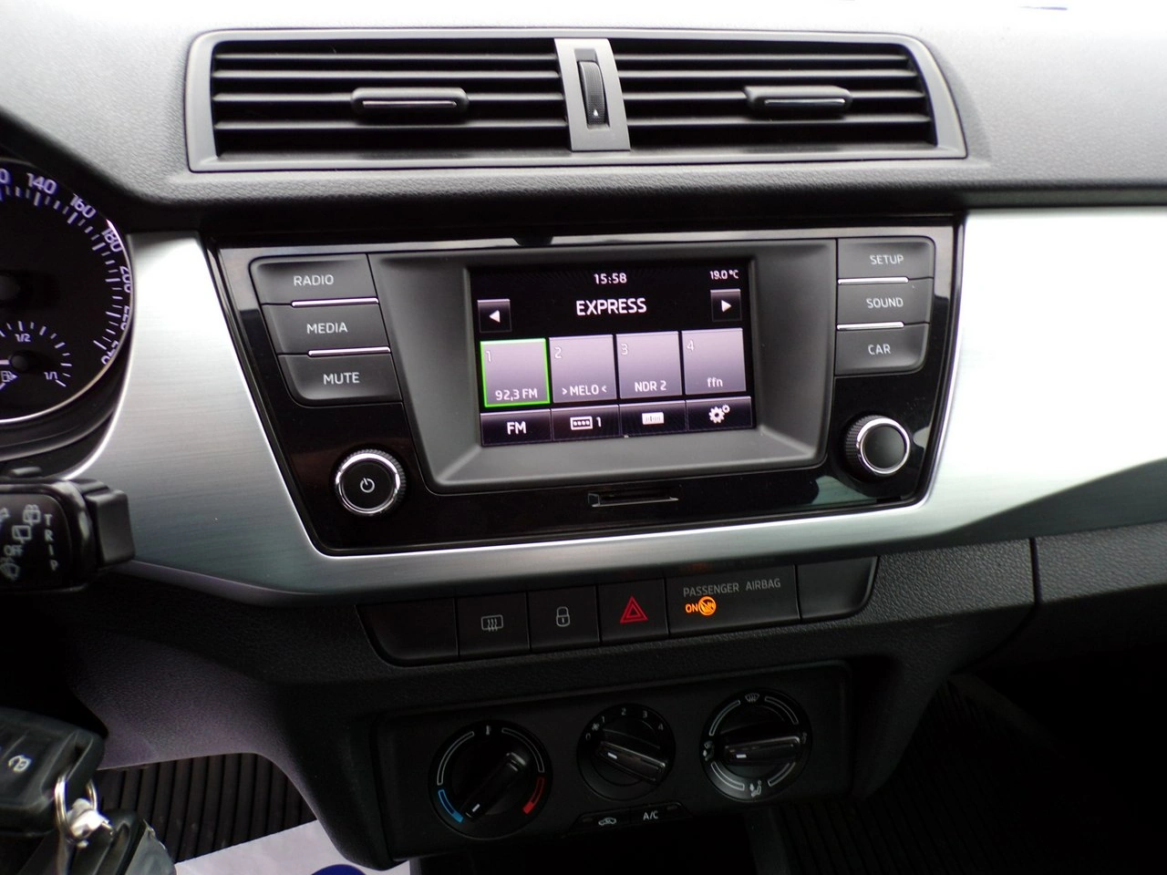 Skoda Fabia - Zdjęcie 19