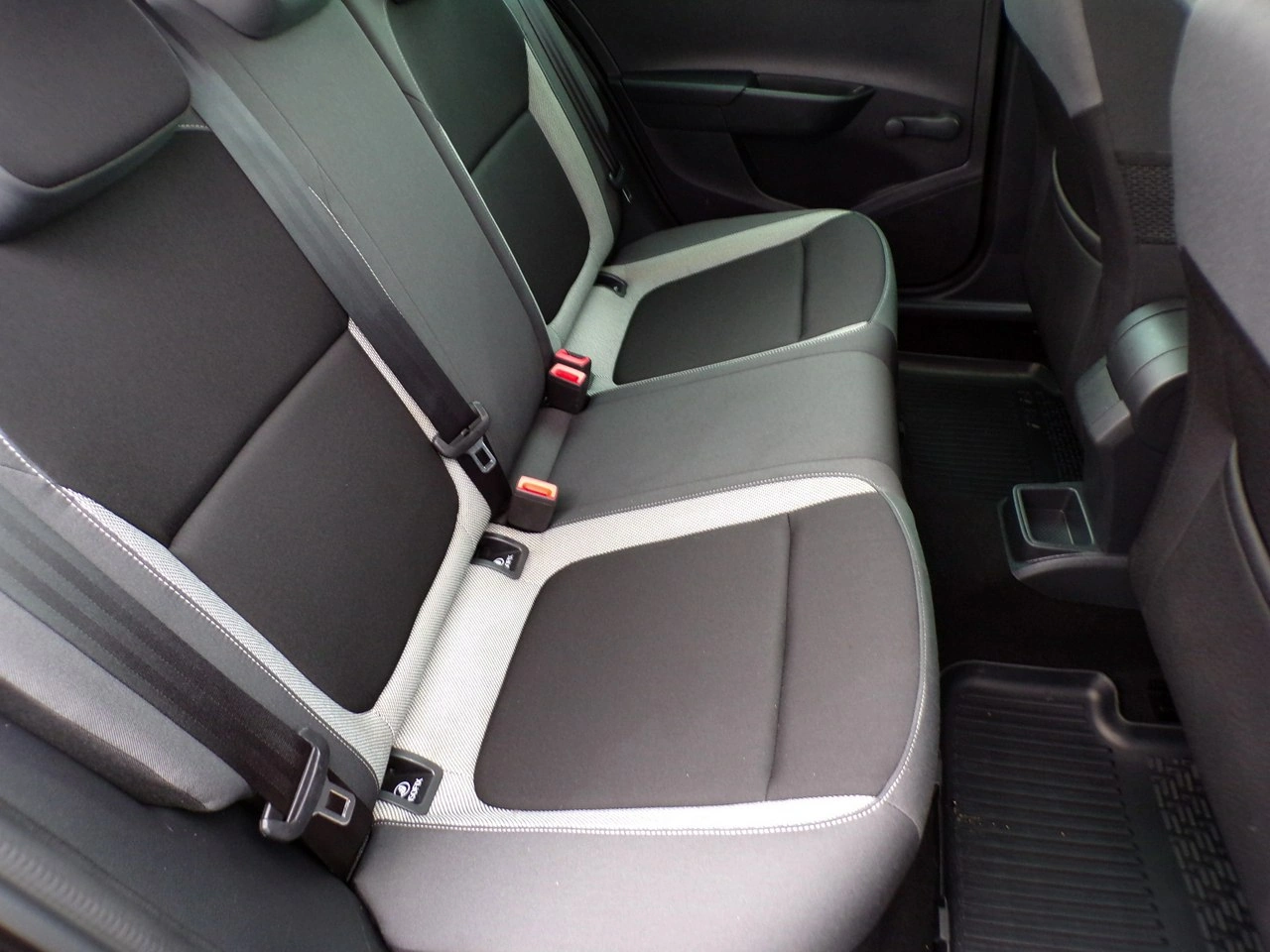 Skoda Fabia - Zdjęcie 24