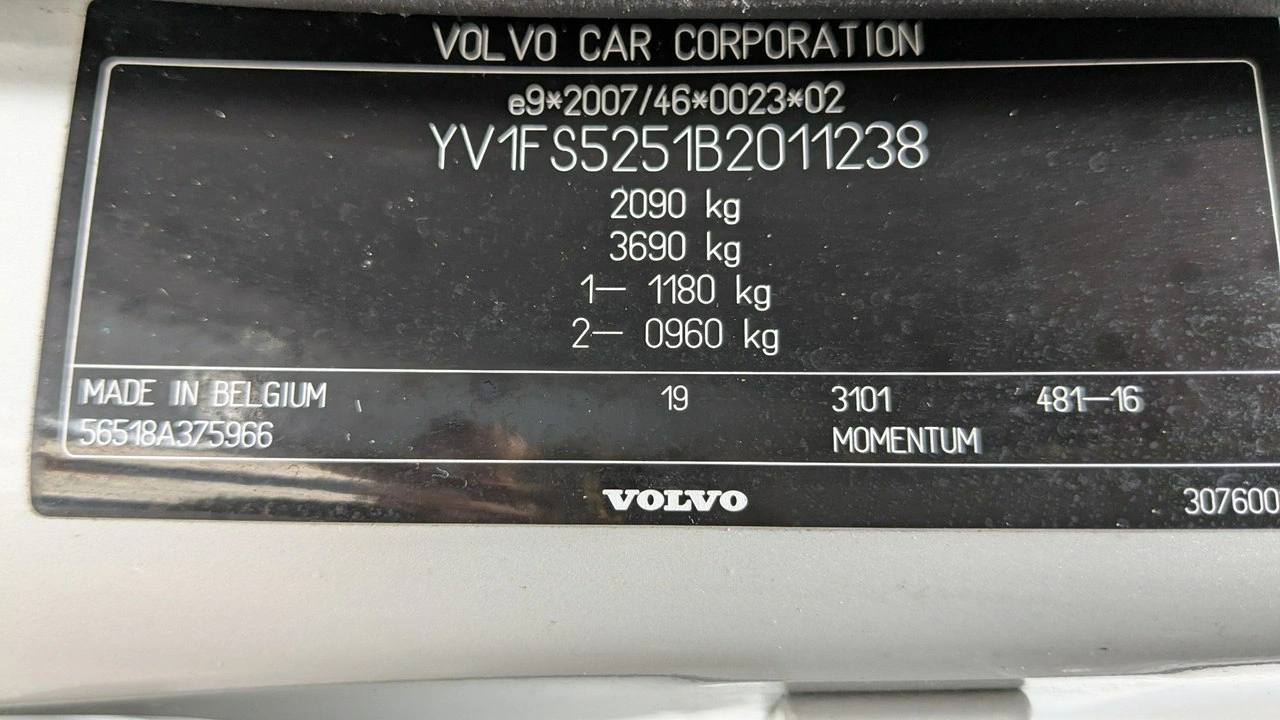 Volvo S60 - Zdjęcie 23