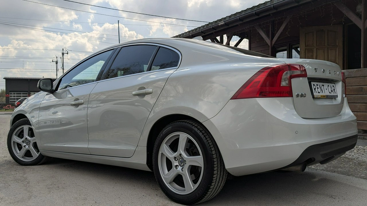 Volvo S60 - Zdjęcie 8