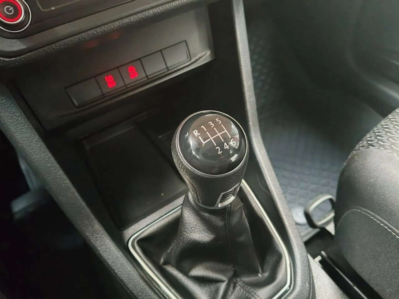 Volkswagen Caddy - Zdjęcie 16