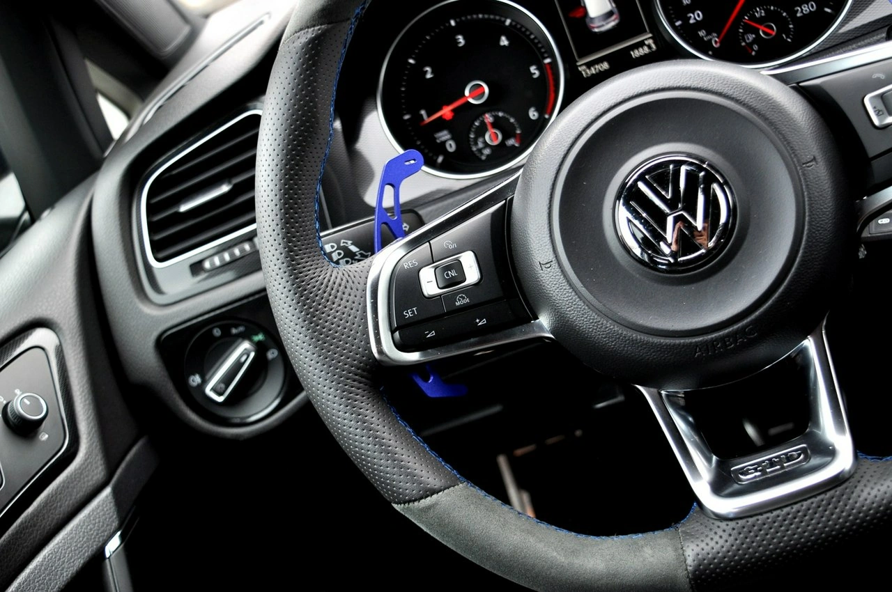 Volkswagen Golf - Zdjęcie 10