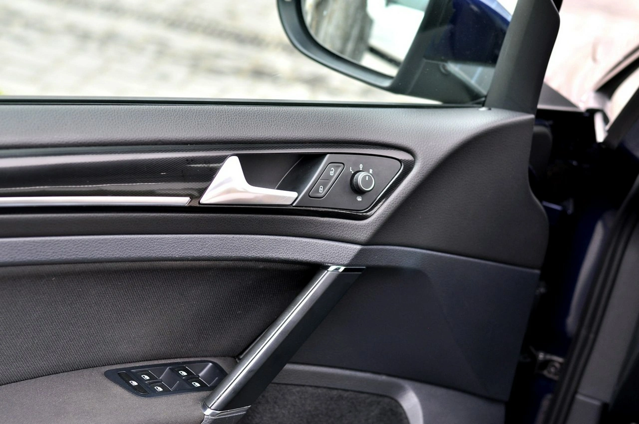 Volkswagen Golf - Zdjęcie 16