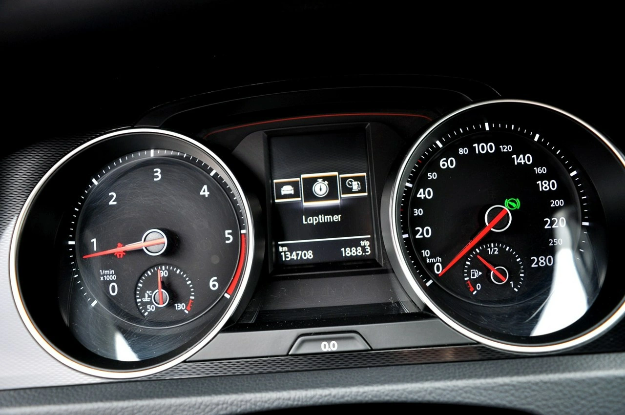 Volkswagen Golf - Zdjęcie 22