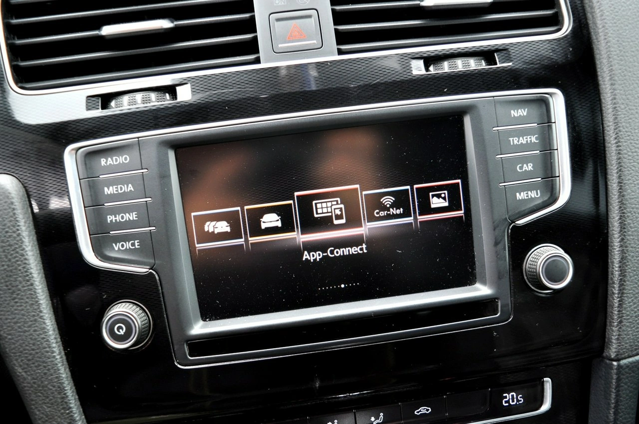 Volkswagen Golf - Zdjęcie 26