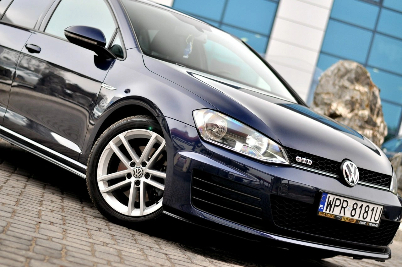 Volkswagen Golf - Zdjęcie 29