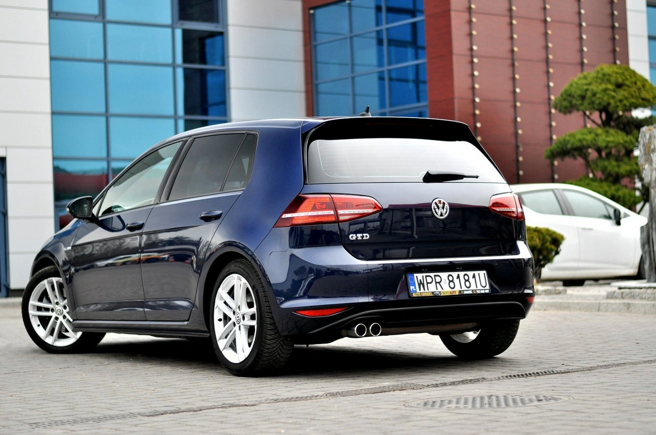 Volkswagen Golf - Zdjęcie 35