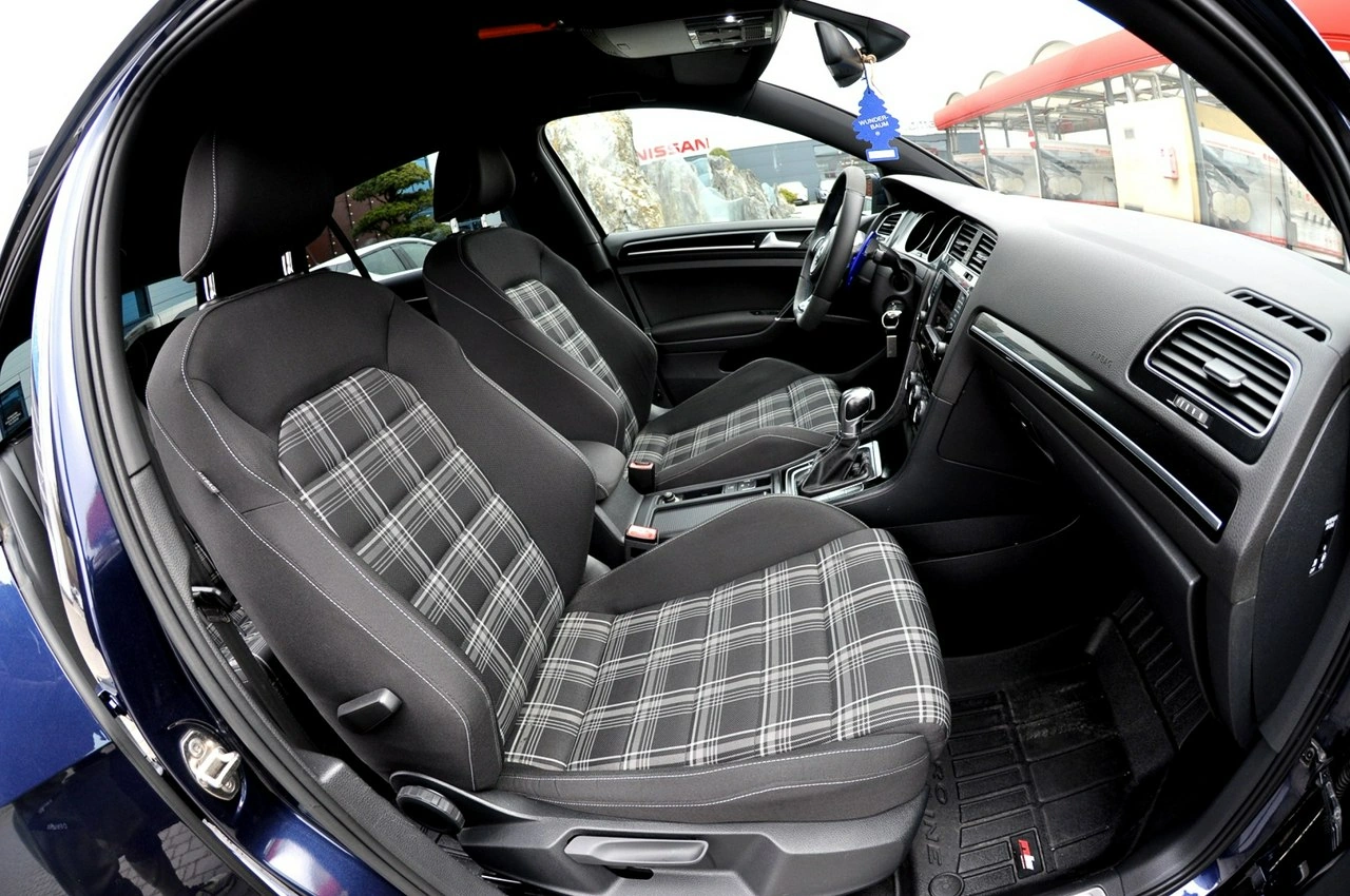 Volkswagen Golf - Zdjęcie 7