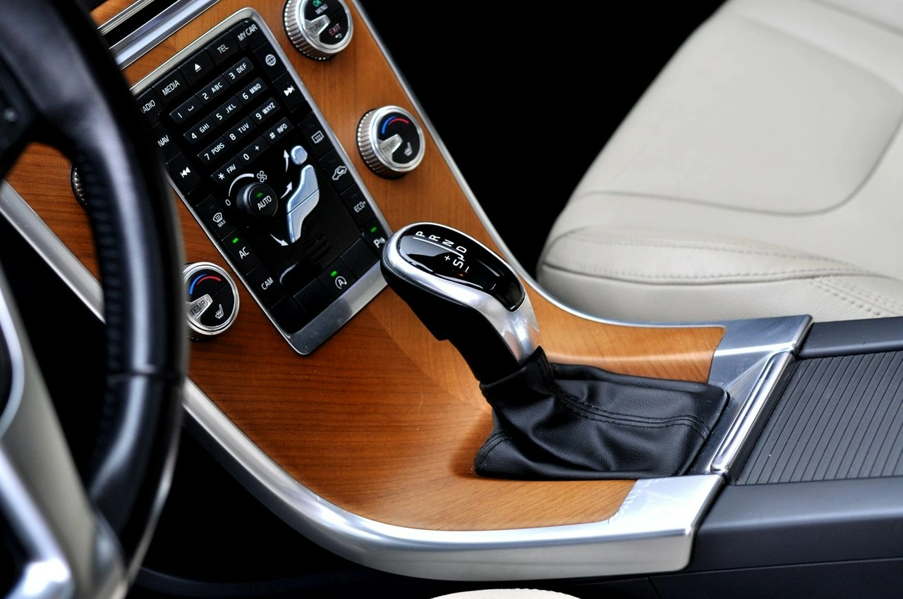 Volvo XC 60 - Zdjęcie 13