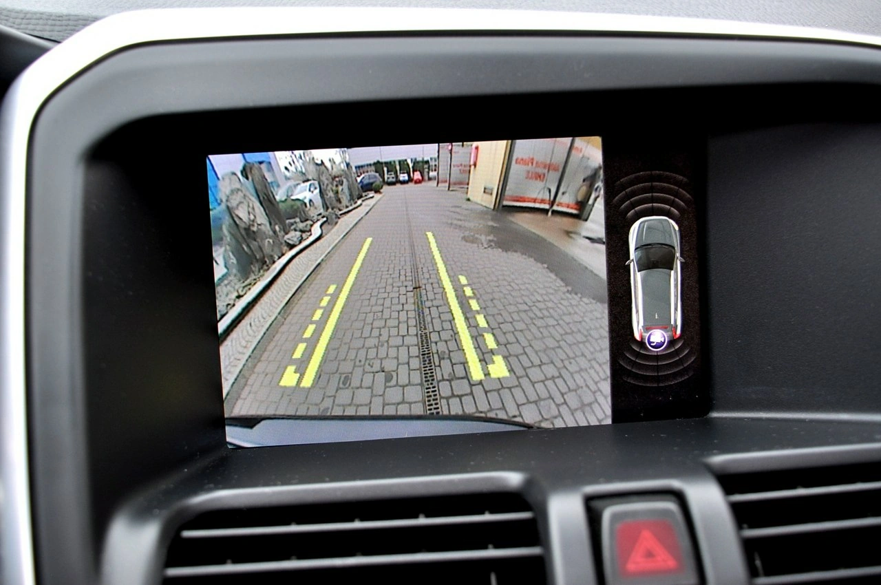 Volvo XC 60 - Zdjęcie 27