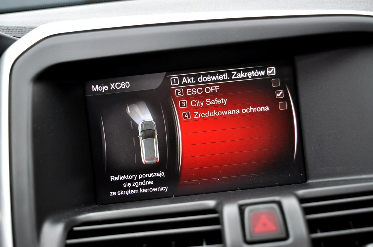 Volvo XC 60 - Zdjęcie 28