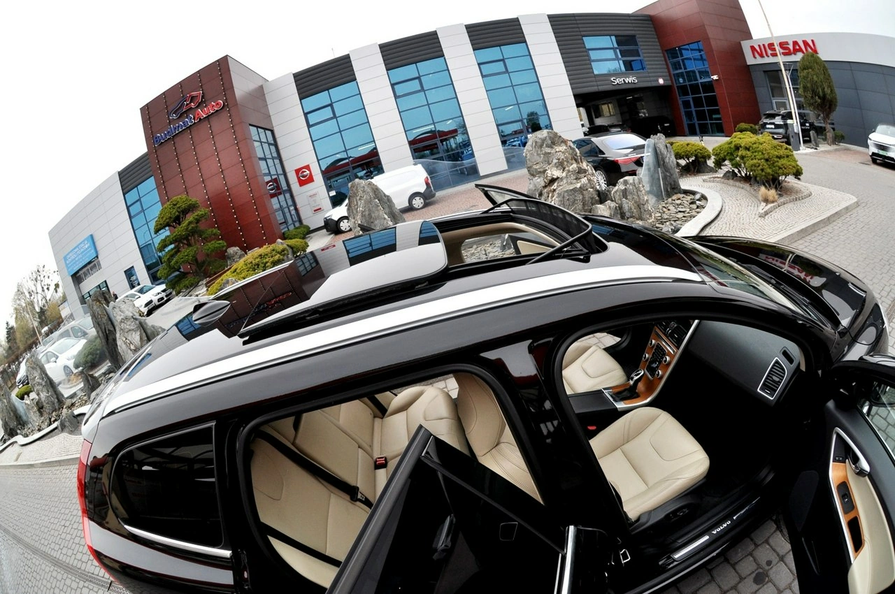 Volvo XC 60 - Zdjęcie 4