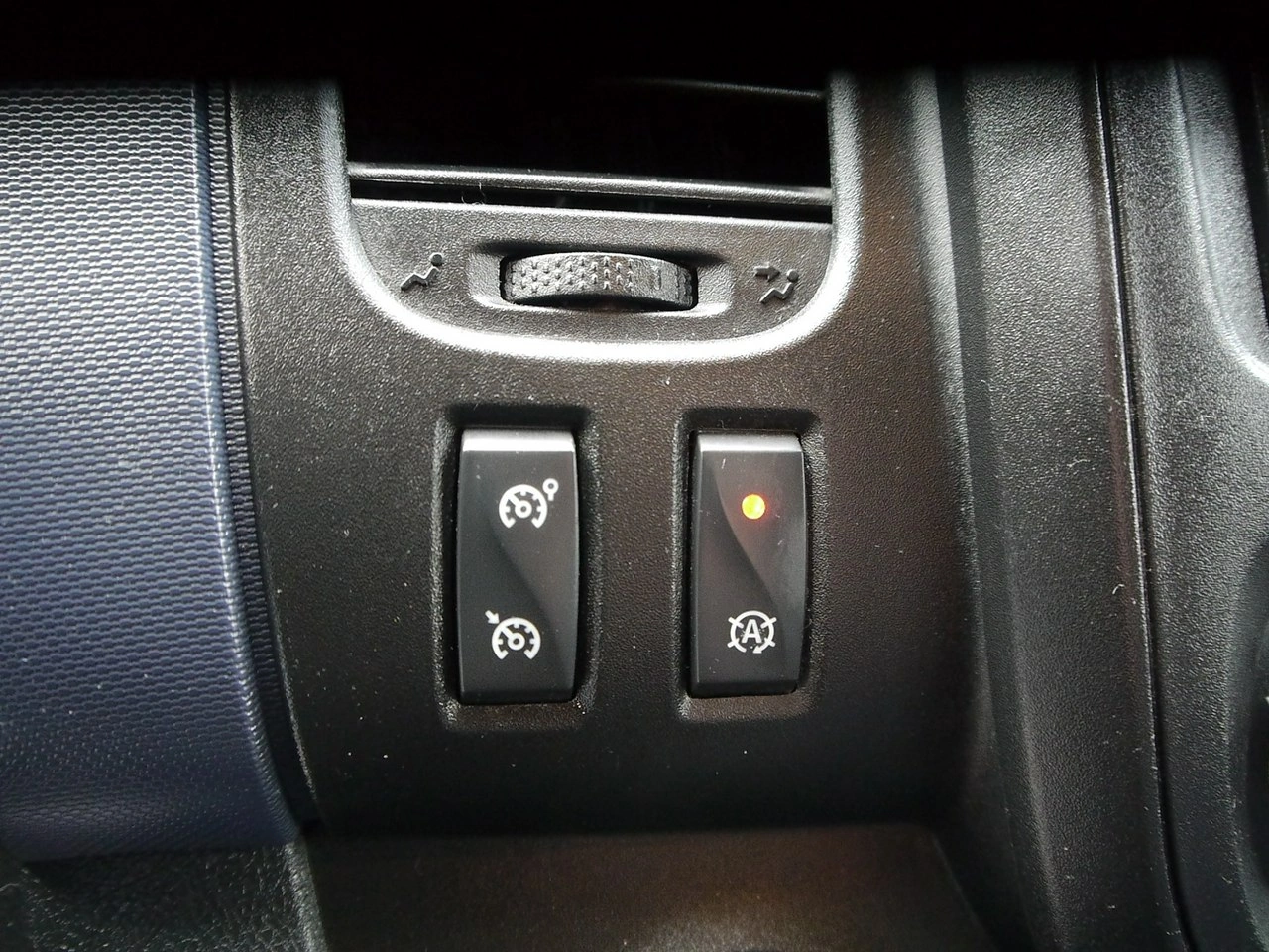 Opel Vivaro - Zdjęcie 29