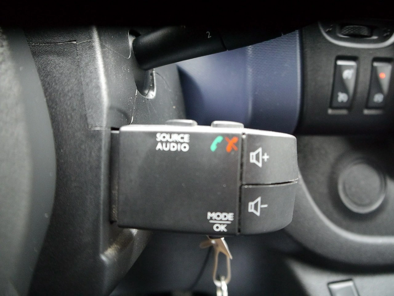 Opel Vivaro - Zdjęcie 34